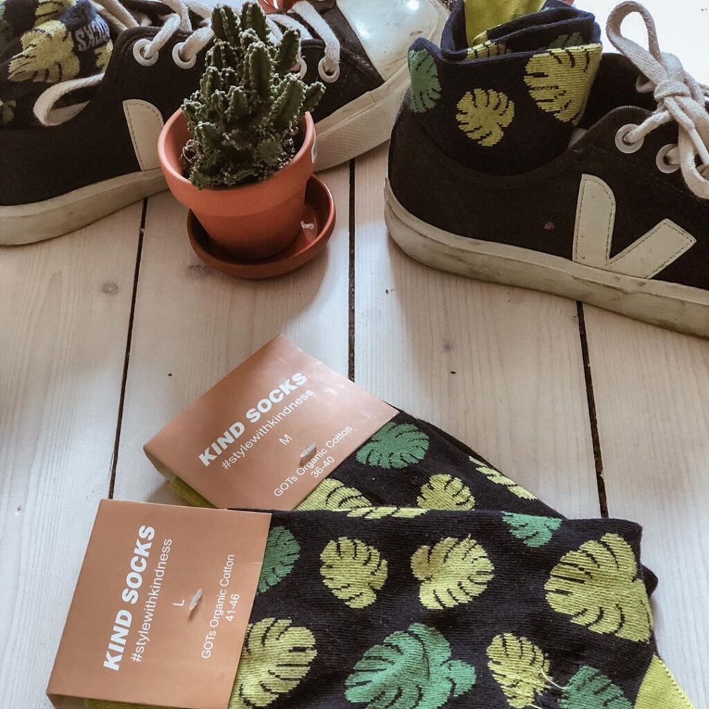 kind socks | A.R. Marketing House